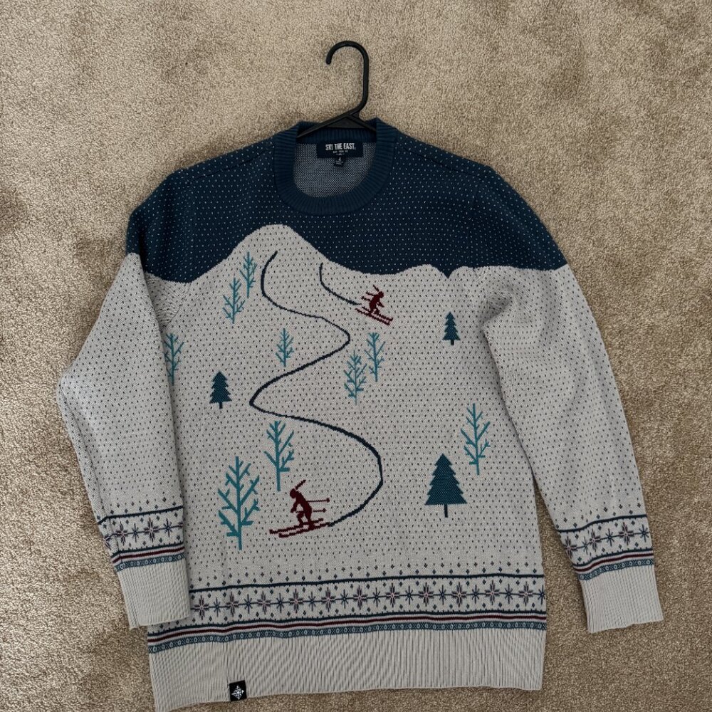 NEW!!  Ski the East Sweater. Size L - Picture 10 of 12